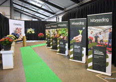 Bij de ingang van HiBreeding werden de verschillende fases die ze doorlopen bij het maken van hun product tentoongesteld.